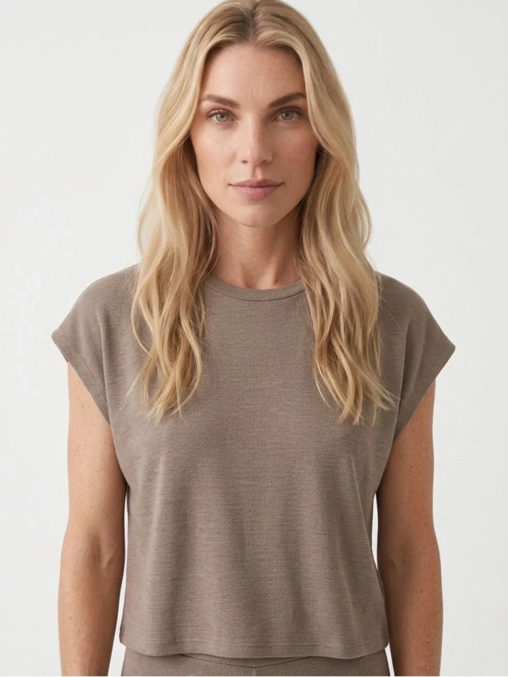 ZARA | Taupe Crewneck Cap-Sleeve Boxy Semi Cropped Top Women’s Size Small